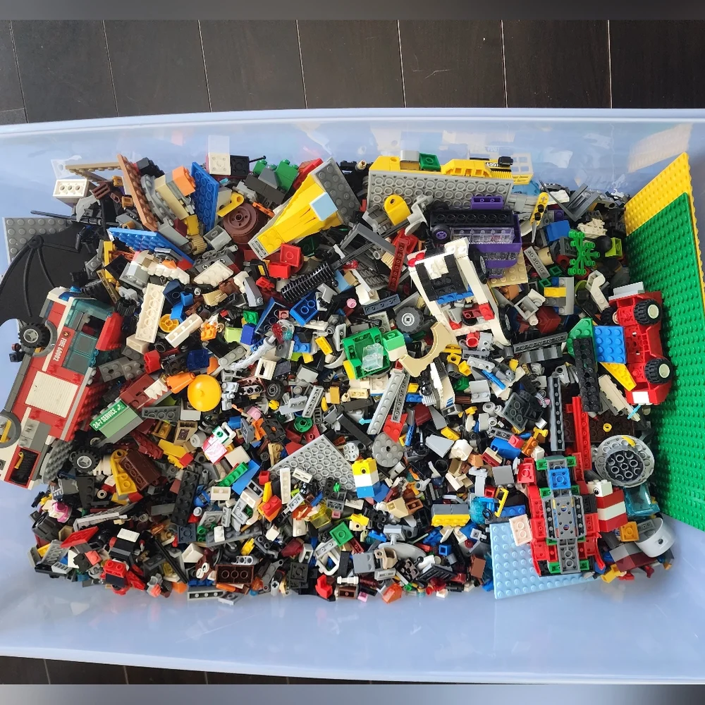 4.5 Ibs Loose Lego - Picture 1 of 2